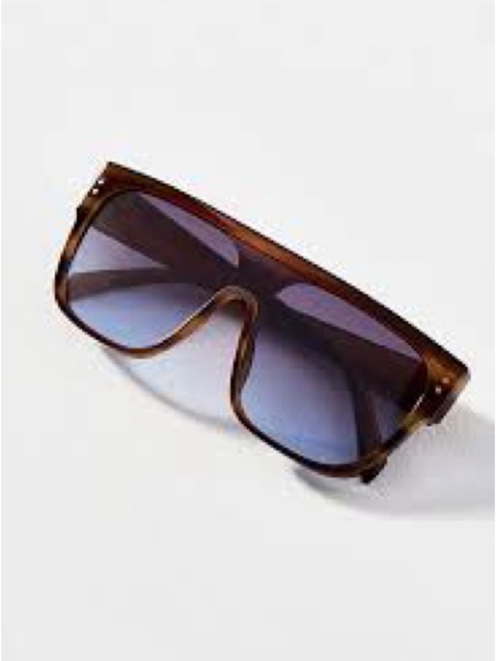 Anthropologie Accessories - Anthropologie Brown Tortoiseshell Shield Sunglasses with Gradient Smoke Lenses